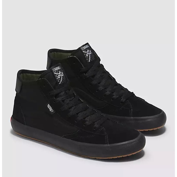 Vans Men’s The Lizzie
Fatigue/Black
VN0A4BX1FTB
Sneakers - Picture 4 of 16